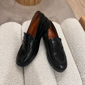 Jonak Round Toed Loafers